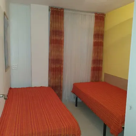 Valeria 14 Personas * Benidorm